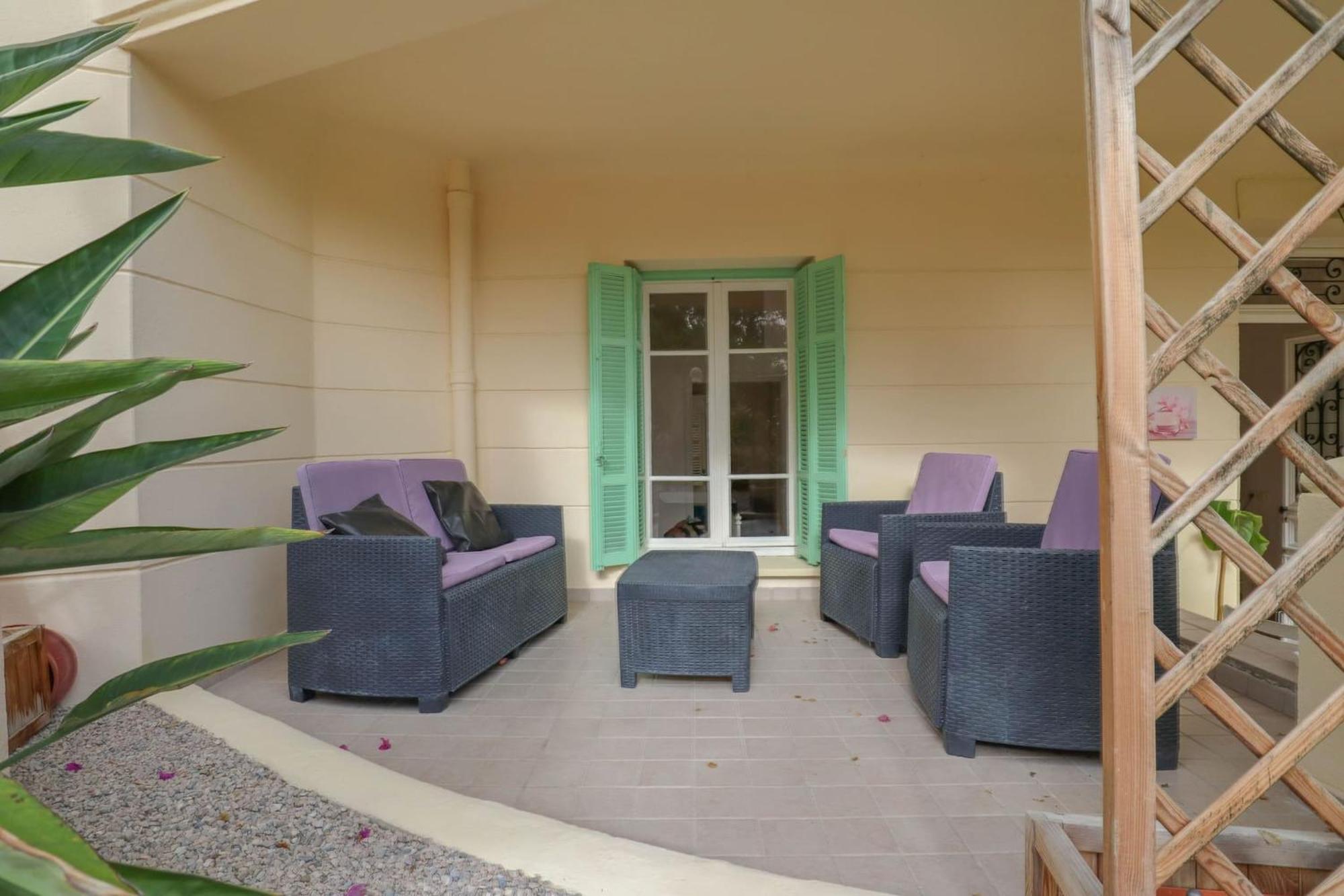 "Le Garavan Palace" Idyllique, Proche Gare Et Plage Menton Bagian luar foto